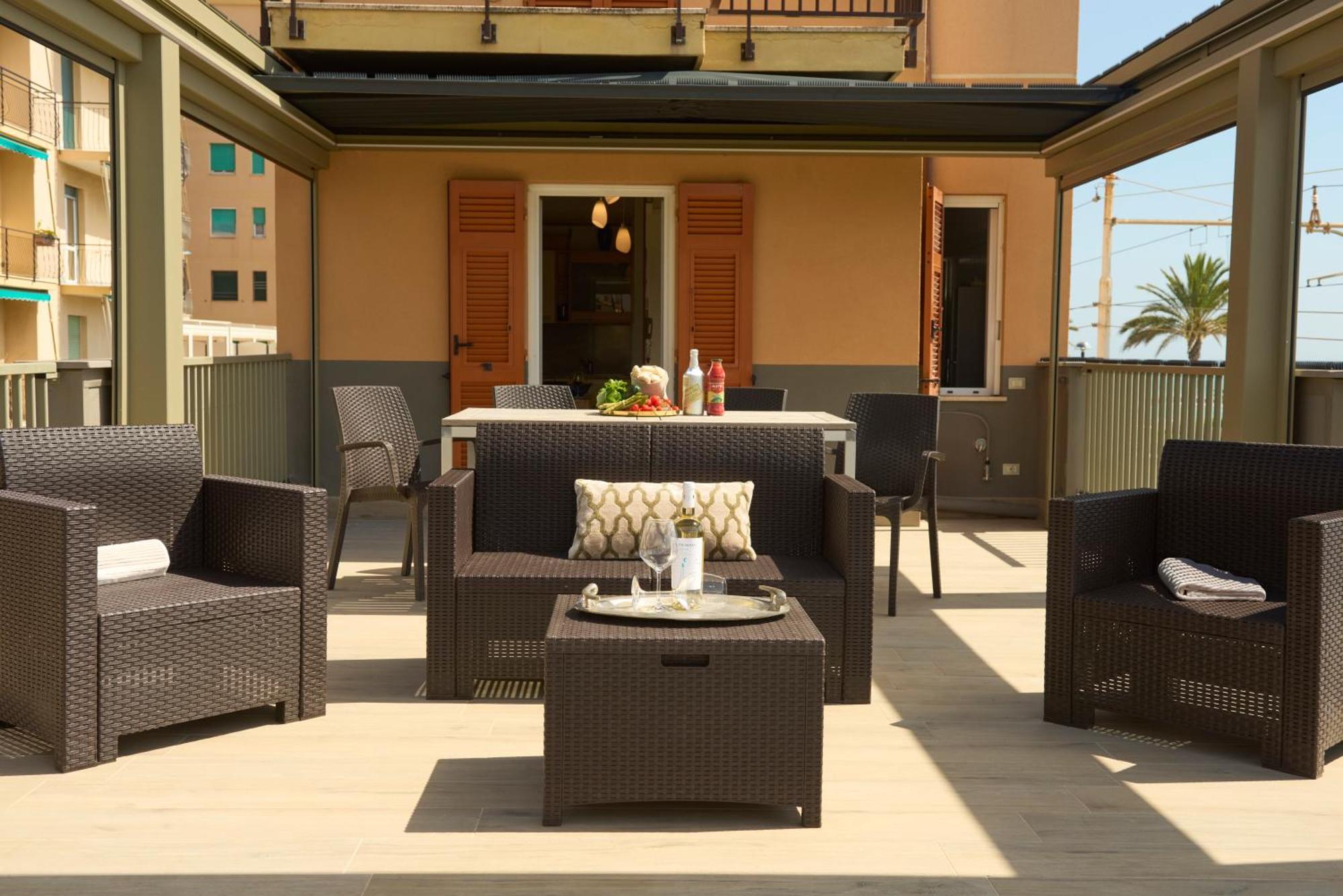 Appartement Terrazza Sul Mare A Pietra Ligure Extérieur photo
