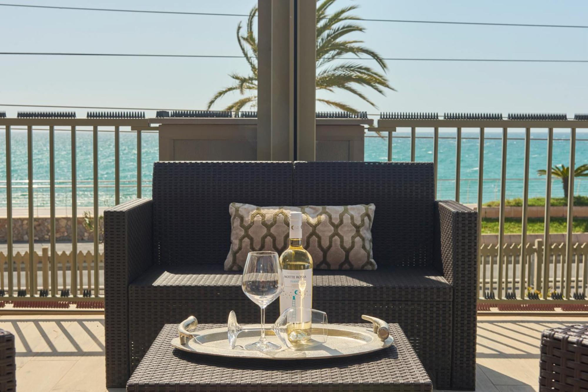 Appartement Terrazza Sul Mare A Pietra Ligure Extérieur photo